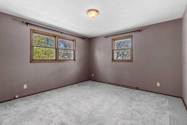 224 E NATIONAL AVENUE, Brillion, WI 54110