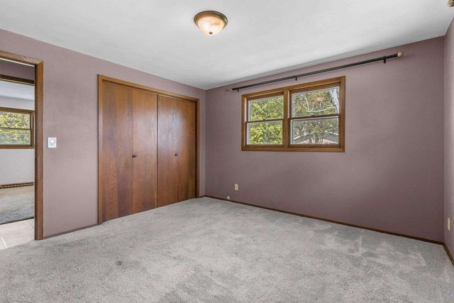 224 E NATIONAL AVENUE, Brillion, WI 54110