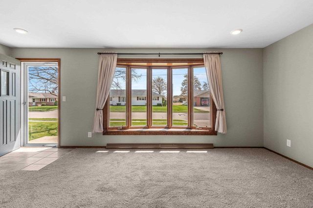 224 E NATIONAL AVENUE, Brillion, WI 54110