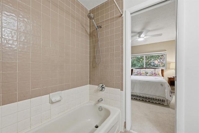 705 NE 1st Street 2, Fort Lauderdale, FL 33301