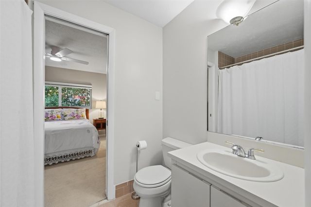 705 NE 1st Street 2, Fort Lauderdale, FL 33301