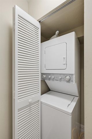 705 NE 1st Street 2, Fort Lauderdale, FL 33301