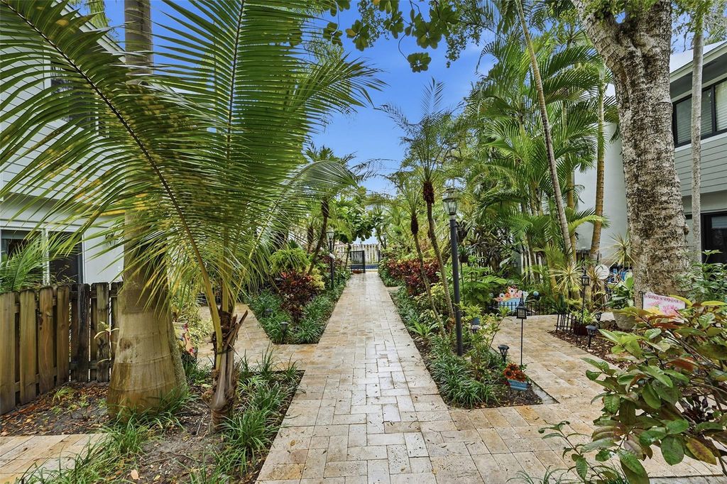 705 NE 1st Street 2, Fort Lauderdale, FL 33301