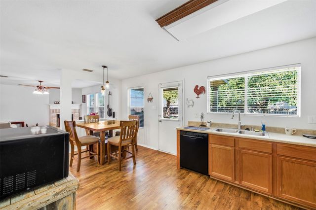 16506 Caballo VLY, Selma, TX 78154