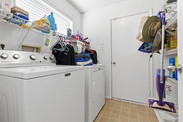 16506 Caballo VLY, Selma, TX 78154