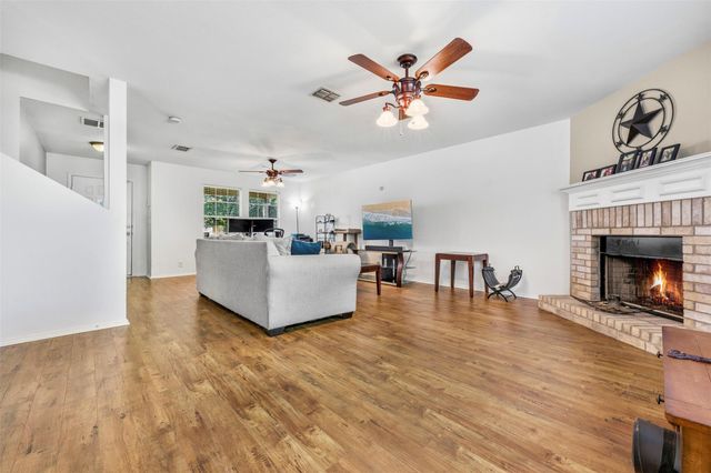 16506 Caballo VLY, Selma, TX 78154