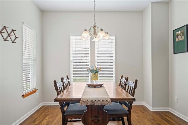 9811 E 219th Circle, Peculiar, MO 64078