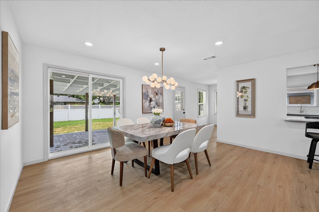 607 Ridgedale Drive, Richardson, TX 75080