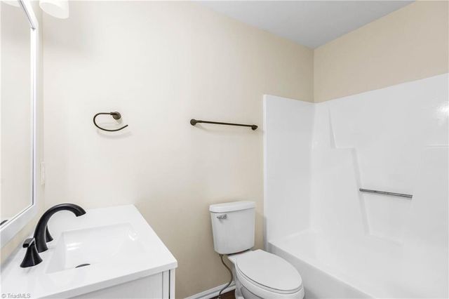 6200 Ridge Road, Tobaccoville, NC 27050