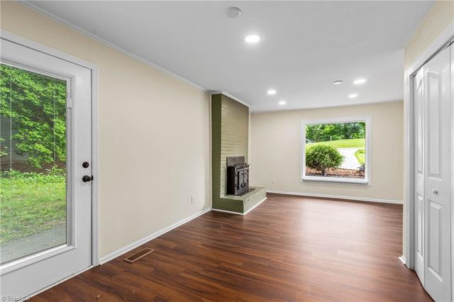 6200 Ridge Road, Tobaccoville, NC 27050