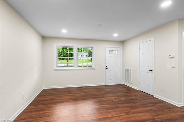 6200 Ridge Road, Tobaccoville, NC 27050