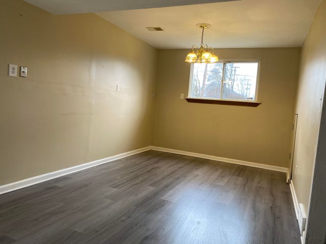 8129 Clippert Street, Taylor, MI 48180