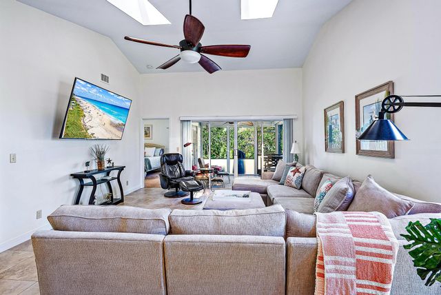 1528 Ocean Dunes Circle, Jupiter, FL 33477