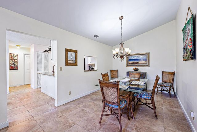 1528 Ocean Dunes Circle, Jupiter, FL 33477