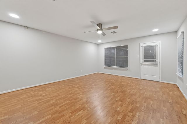 21907 Willow Downs Drive, Tomball, TX 77375