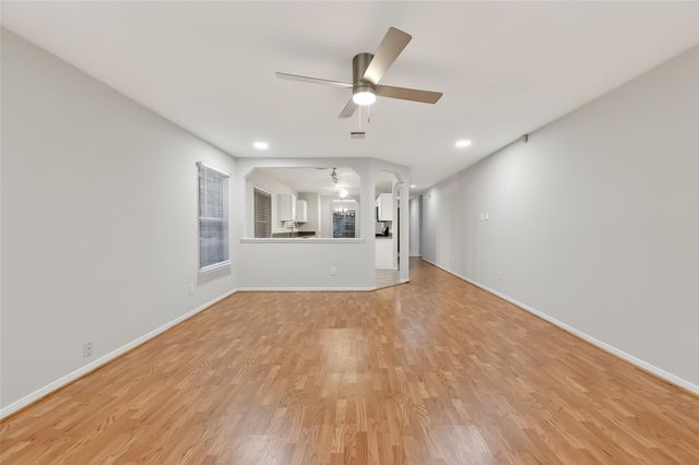 21907 Willow Downs Drive, Tomball, TX 77375