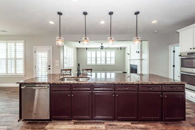 416 Spectrum Road, Summerville, SC 29486