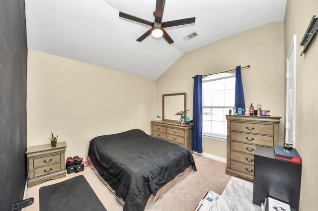 118 Schaeffer Street, Baytown, TX 77523