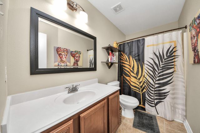 118 Schaeffer Street, Baytown, TX 77523