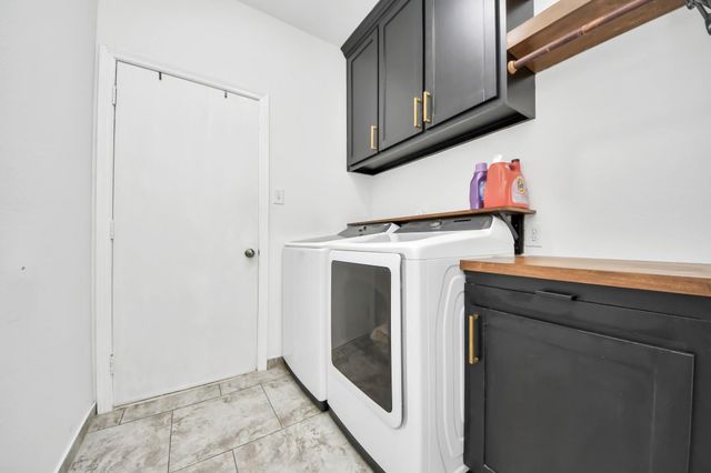 118 Schaeffer Street, Baytown, TX 77523