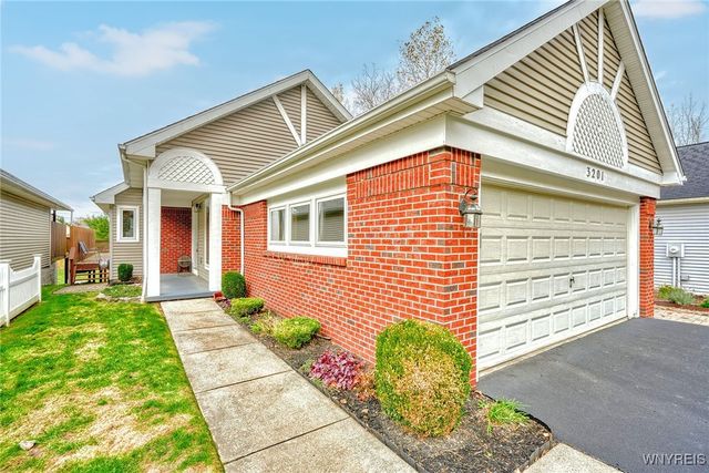 3201 Fairway 5, Macedon, NY 14568