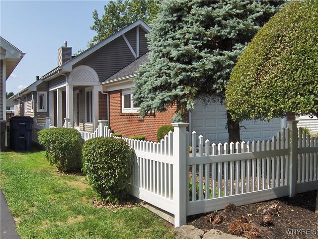 3201 Fairway 5, Macedon, NY 14568