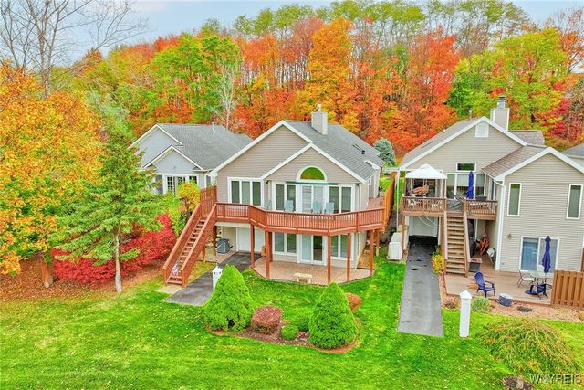 3201 Fairway 5, Macedon, NY 14568