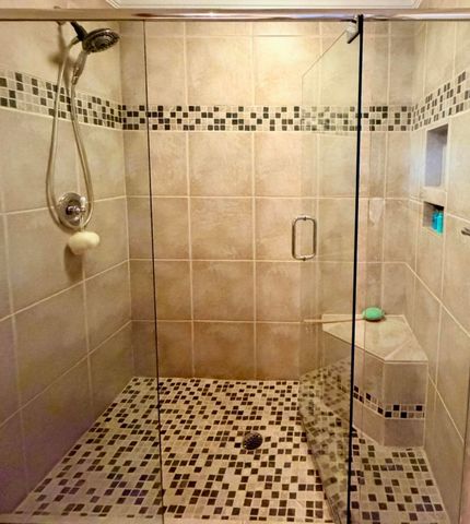 4319 Lakeshore Lane 307, Chattanooga, TN 37415