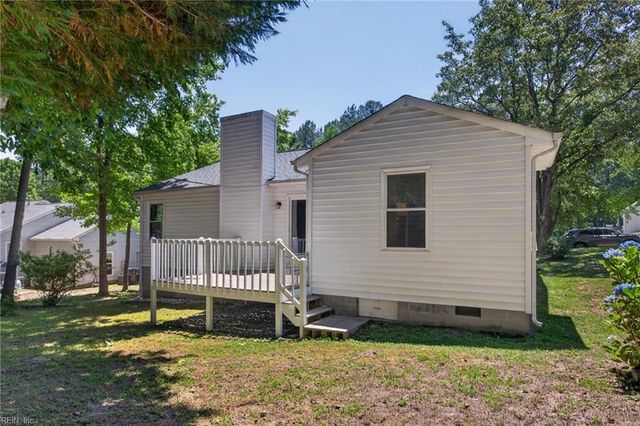 3305 Pinecrest CIR, Toano, VA 23168