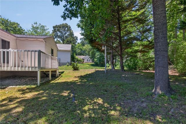 3305 Pinecrest CIR, Toano, VA 23168