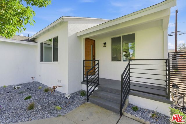 3516 Roxanne Avenue, Long Beach, CA 90808
