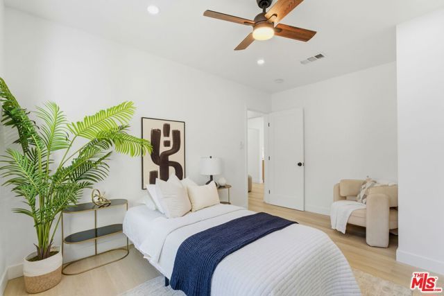 3516 Roxanne Avenue, Long Beach, CA 90808