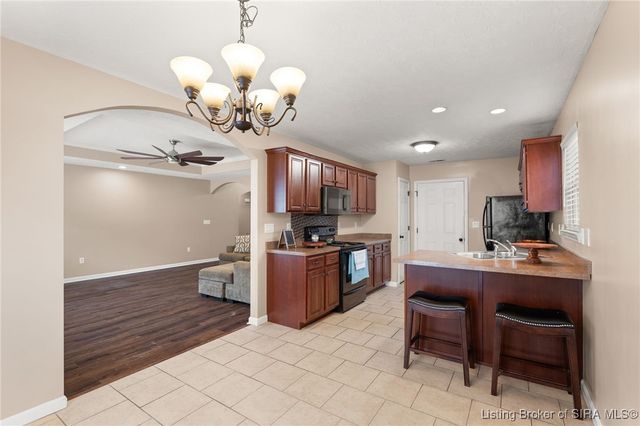 2603 Pinehurst Court, New Albany, IN 47150