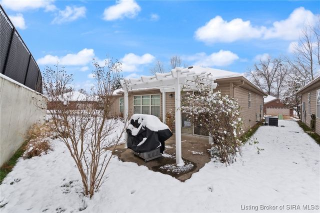 2603 Pinehurst Court, New Albany, IN 47150