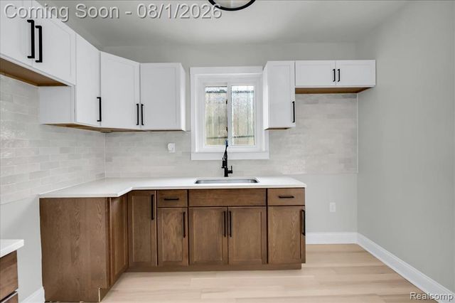 17127 San Juan Drive, Detroit, MI 48221