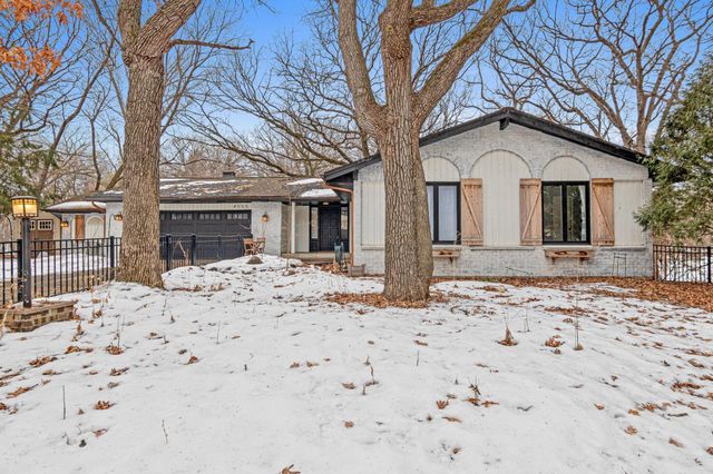 4555 Lenore Lane, Eagan, MN 55122
