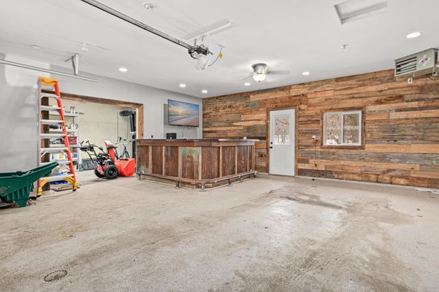 4555 Lenore Lane, Eagan, MN 55122