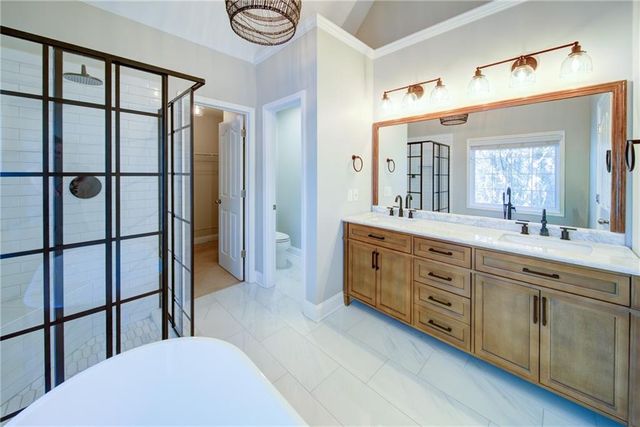 2119 Imperial Drive, Gainesville, GA 30501