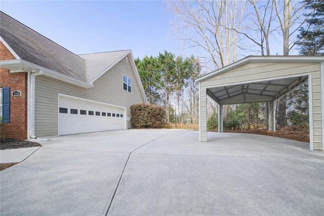 2119 Imperial Drive, Gainesville, GA 30501