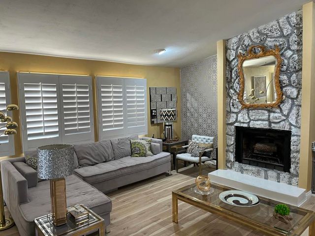 7674 Rockaway Avenue, Yucca Valley, CA 92284