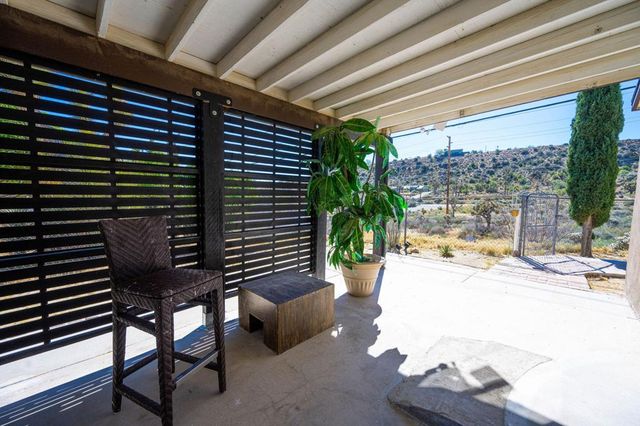 7674 Rockaway Avenue, Yucca Valley, CA 92284