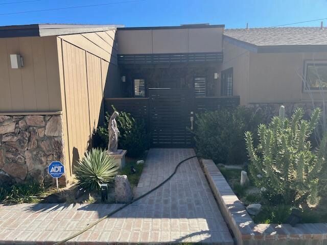 7674 Rockaway Avenue, Yucca Valley, CA 92284