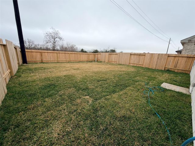 29655 Knollwood Bay Road, Waller, TX 77484