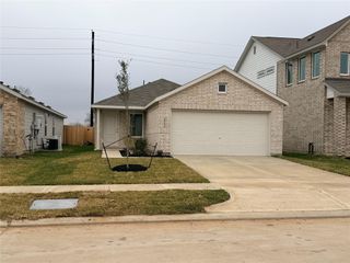 29655 Knollwood Bay Road, Waller, TX 77484