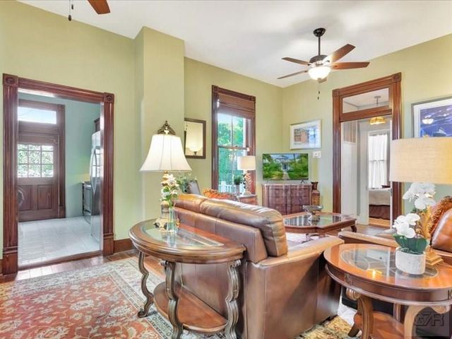 2608 Ursuline Street, Galveston, TX 77550