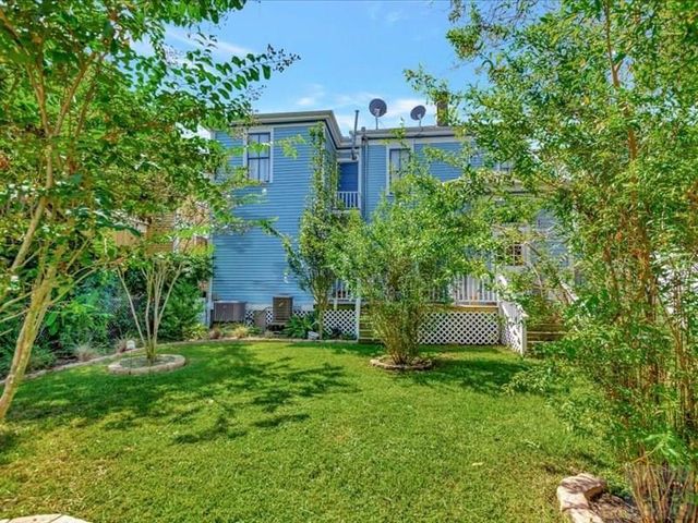 2608 Ursuline Street, Galveston, TX 77550