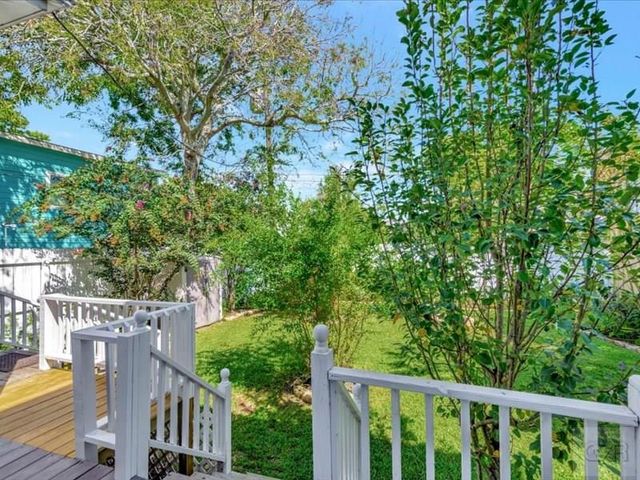 2608 Ursuline Street, Galveston, TX 77550