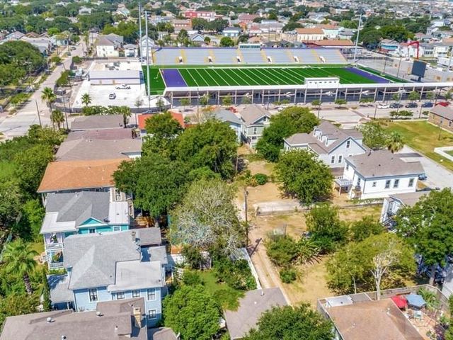2608 Ursuline Street, Galveston, TX 77550