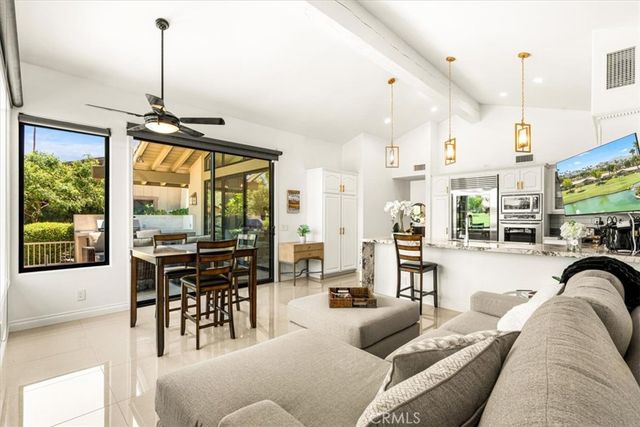 86 Old Ranch Road, Palm Desert, CA 92211