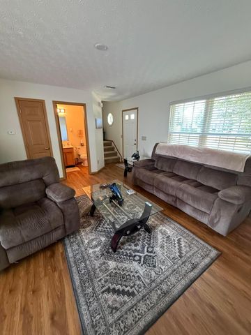 4283 Shortleaf Lane, Grove City, OH 43123